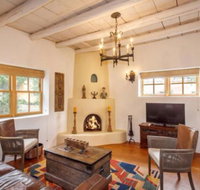 3 Bedroom - 5 Min. Walk to Plaza - Tecolote - Students Accommodation