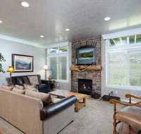 3 Bedroom Huntsville Utah Lodging Option - Sleeps 12 People - USA Accommodation