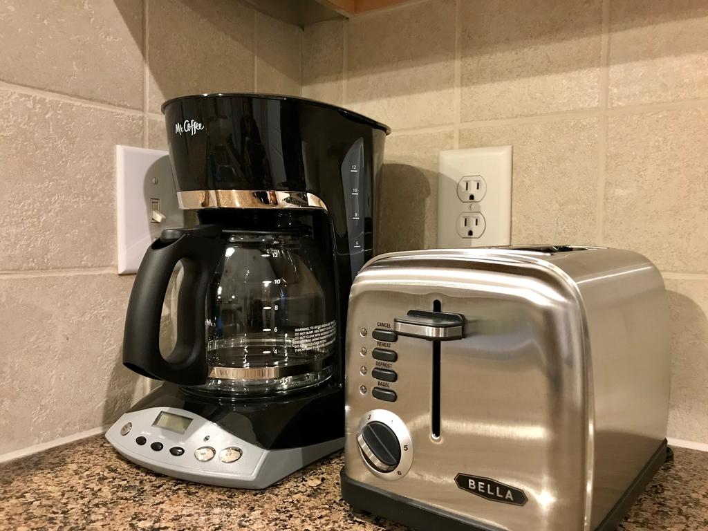 300 Piedmont Ave - thumb 1