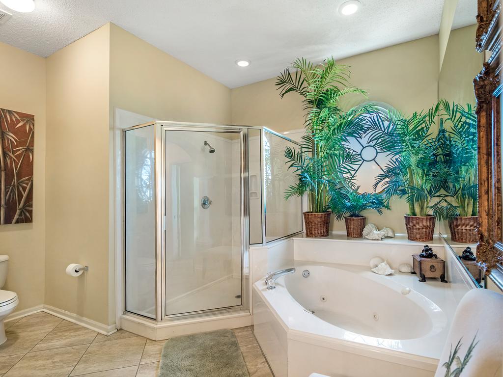 305W   Enjoy Your Beach Getaway In This Beautiful 2BR/2BA Condo! - thumb 1