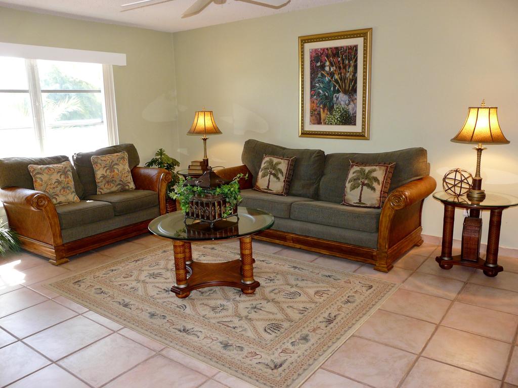 310 West Flamingo Circle - thumb 1