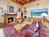 311 Theodora Place Home USA Accommodation