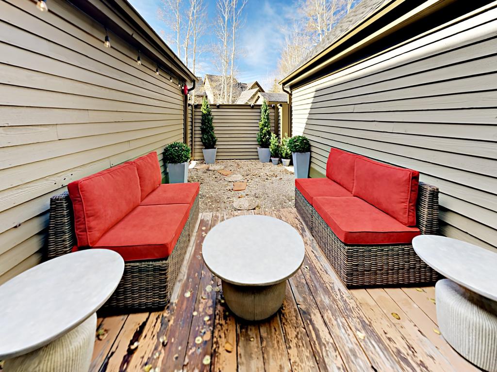 3160 Deer Valley Drive East #8 Townhouse - thumb 3