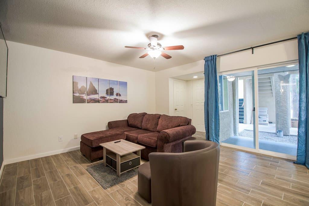 34A Casa Grande Modern 1bd Condo W HEATED POOL - thumb 1