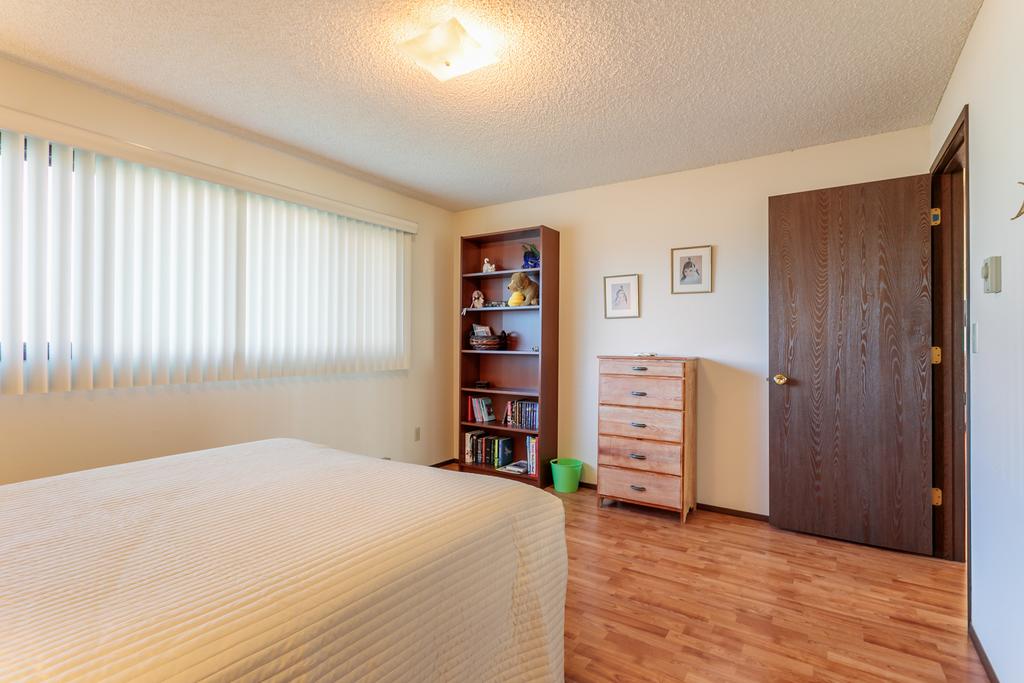 35 SW Hurbert St House - thumb 3