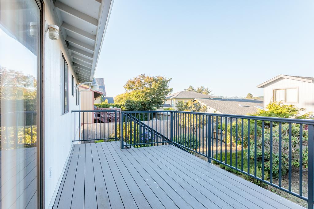 35 SW Hurbert St House - thumb 2