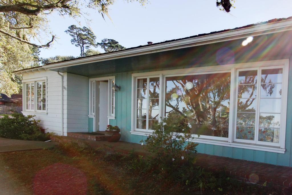 3717 Butterfly Landing - thumb 0