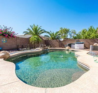 3BR Goodyear Home - USA Accommodation