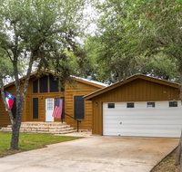 3BR House on Canyon Lake w/Private Gazebo - Tourism Bookings