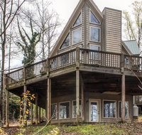 3BR Murrayville Lakefront Cabin with Boat Slip - USA Accommodation