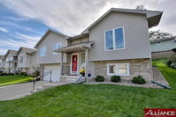 4 bdrm Home  Zoo UNMC Downtown UNO Tourism Bookings