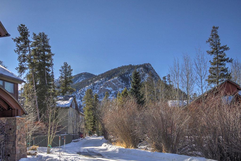 401 Creekside Townhome Home - thumb 2