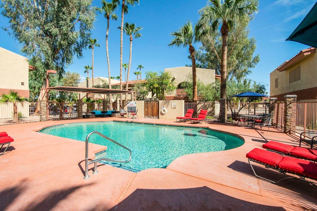 41B - Casa Grande Modern 1bd Condo Heated Pool - thumb 0