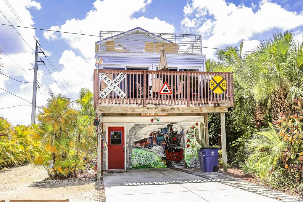4230 Estero Blvd. - thumb 0