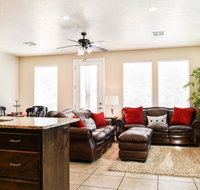 4283 Coral Ridge AIR HOCKEY, PS4, WII, ELECTRONIC DART BOARD, GAMES, AND MORE! - Tourism Bookings