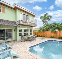4331 W Tradewinds Ave Duplex Unit A - Tourism Bookings