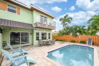 4331 W Tradewinds Ave Duplex Unit A Tourism Bookings