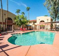 44B CASA GRANDE modern 1bd 1ba condo heated pool - Tourism Bookings