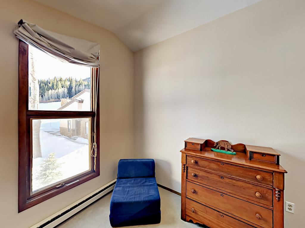 4682 Meadow Dr Townhouse Unit 14 - thumb 1