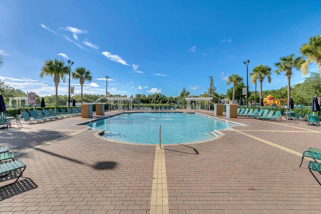 4BR Luxury Townhome - Gated Resort By The Parks - thumb 1