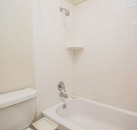 500W124  Convenient and Spacious 1B1B near Tech  Hospitals - Tourism Bookings