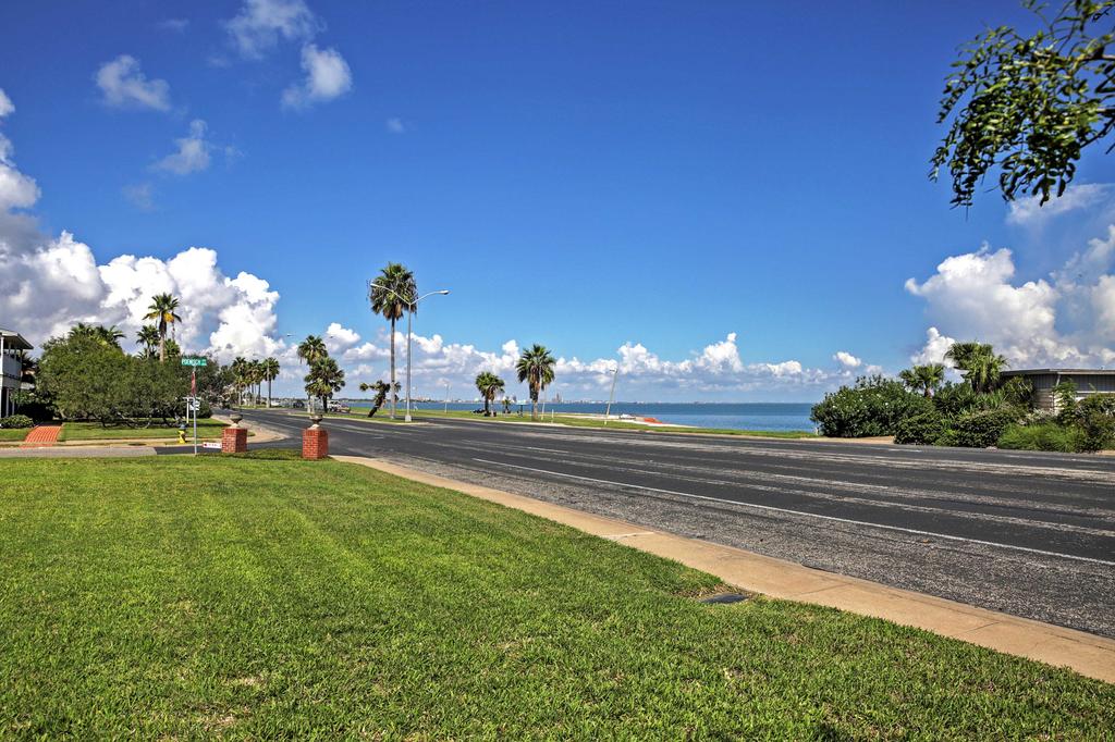 5BR Corpus Christi House With Bay Views! - thumb 1