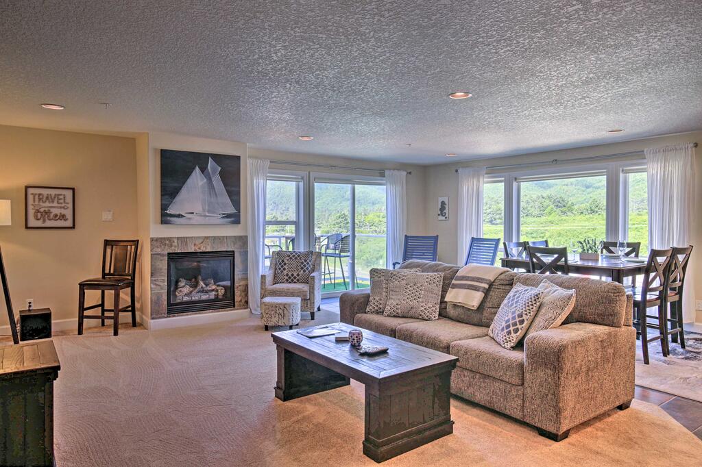 5th-Floor Oregon Coast Condo With Stunning Views - thumb 3