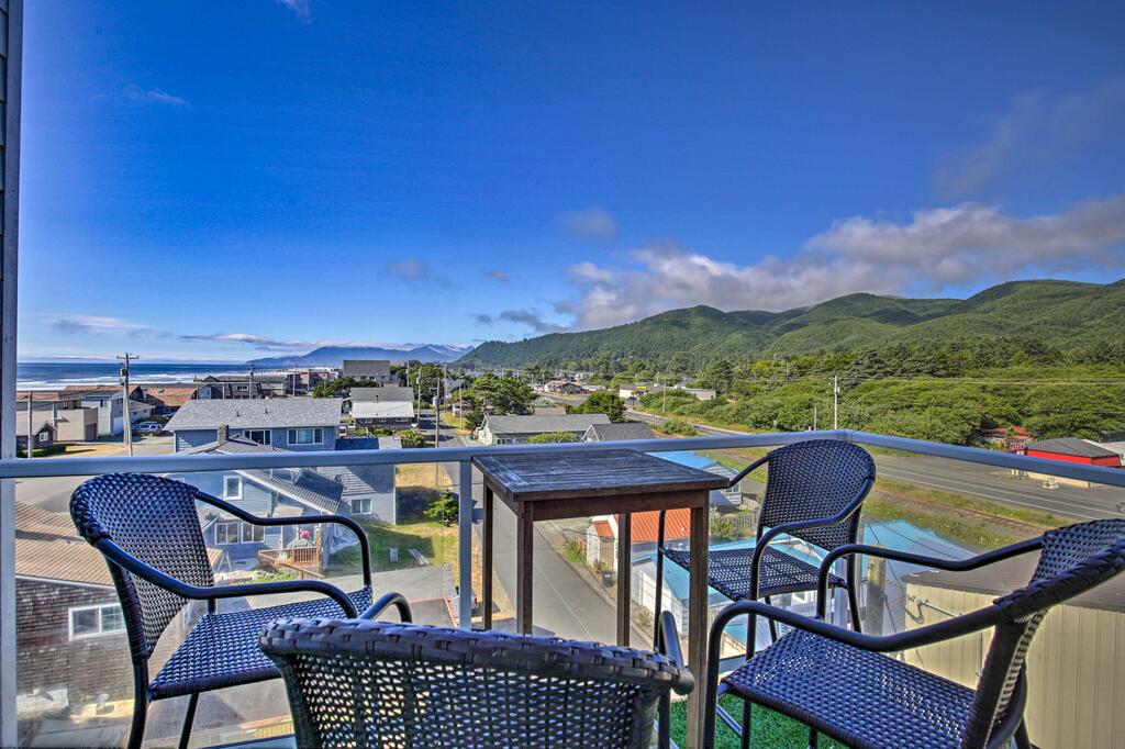 5th-Floor Oregon Coast Condo With Stunning Views - thumb 0