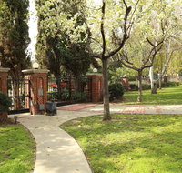 628 Madre Street - USA Accommodation