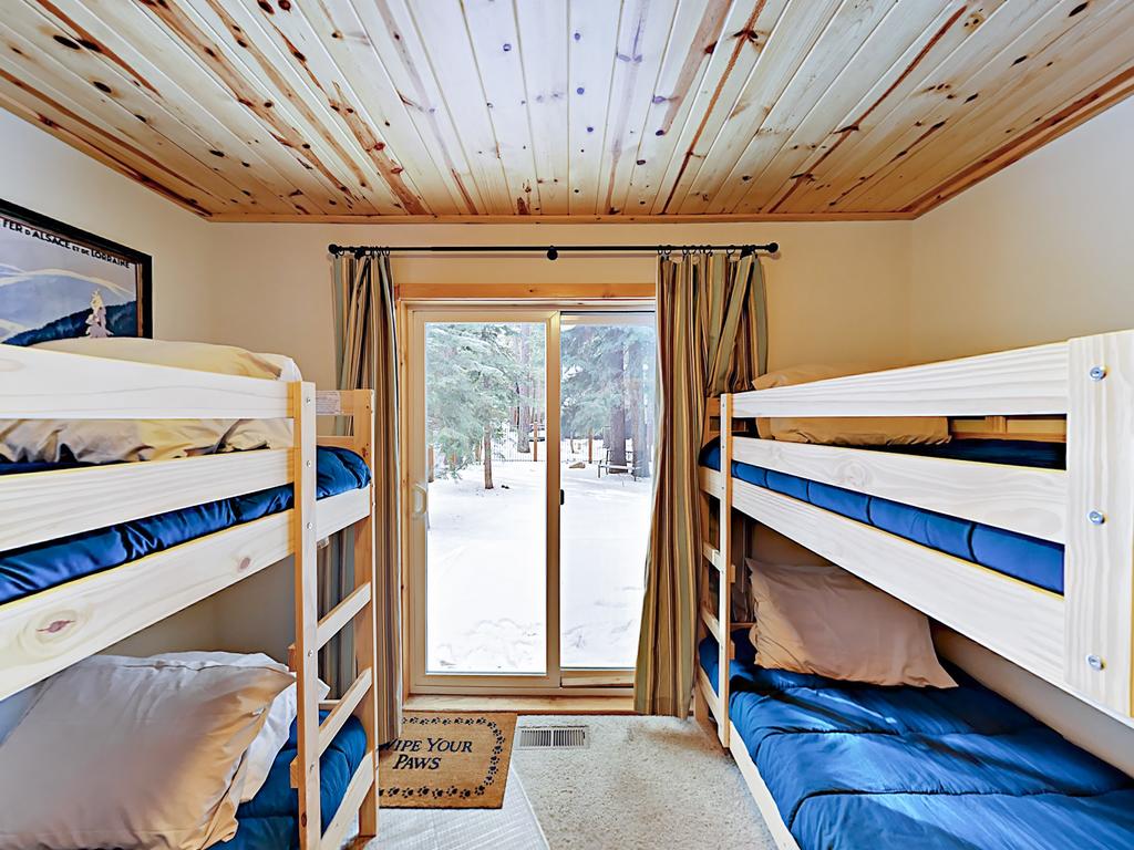 7250 2nd Ave Home - thumb 1