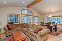 7311 7th Avenue Home Home Tourism Bookings