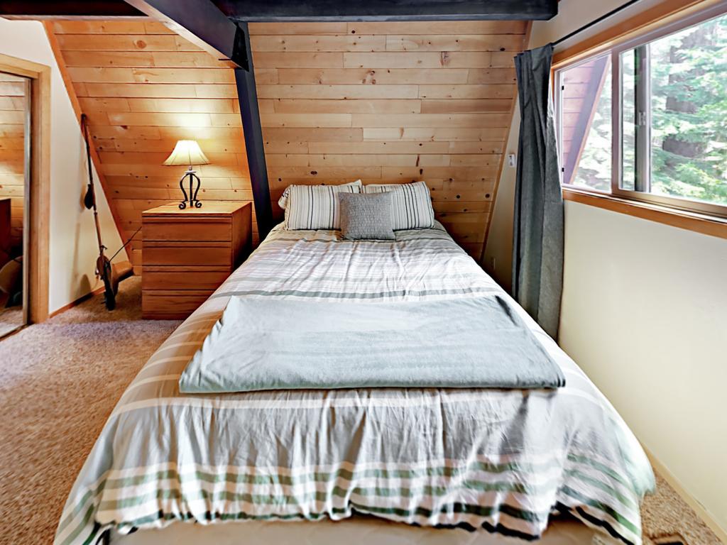 790 Chapel Cabin - thumb 1