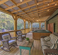 8-Acre North Georgia Mountain Retreat with Creek - USA Accommodation