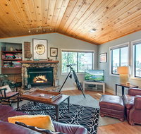 8917 Glen Dr Cabin - USA Accommodation