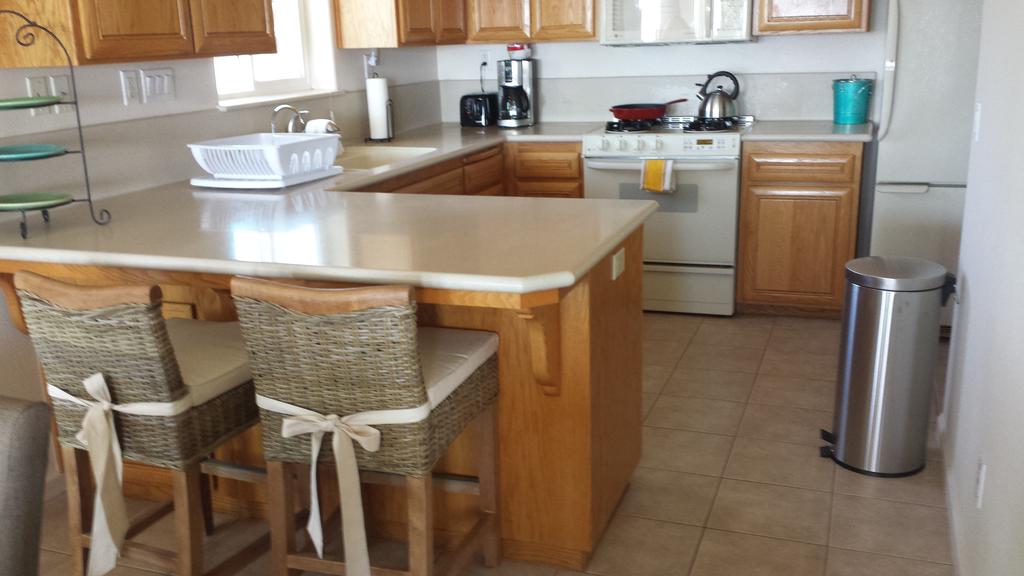 90 San Luis Street Unit C - thumb 1