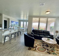 980 Casitas Foosball table, Hulu Live, Large Backyard, and Community Pool and Hot Tub - Tourism Bookings