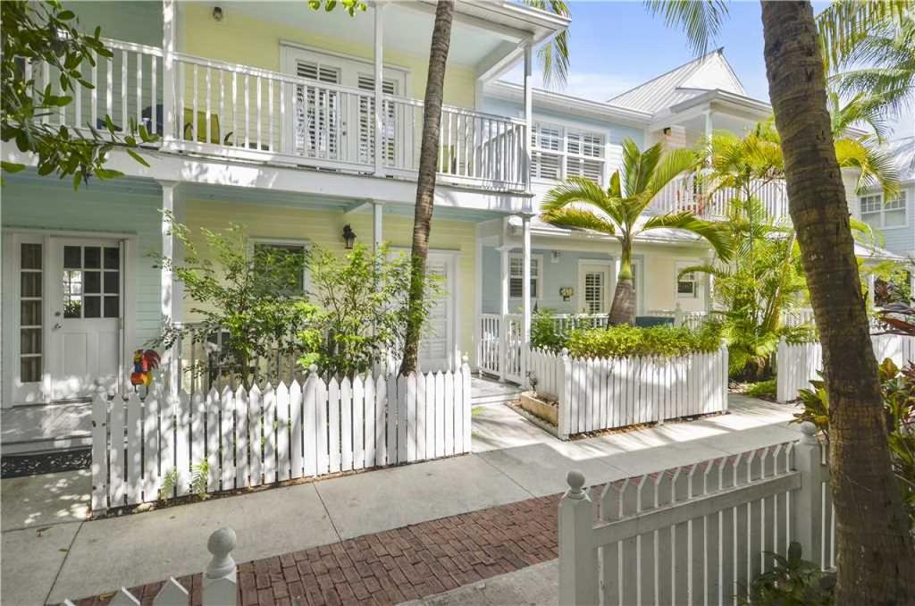 A Place In Paradise (Townhouse) - thumb 3