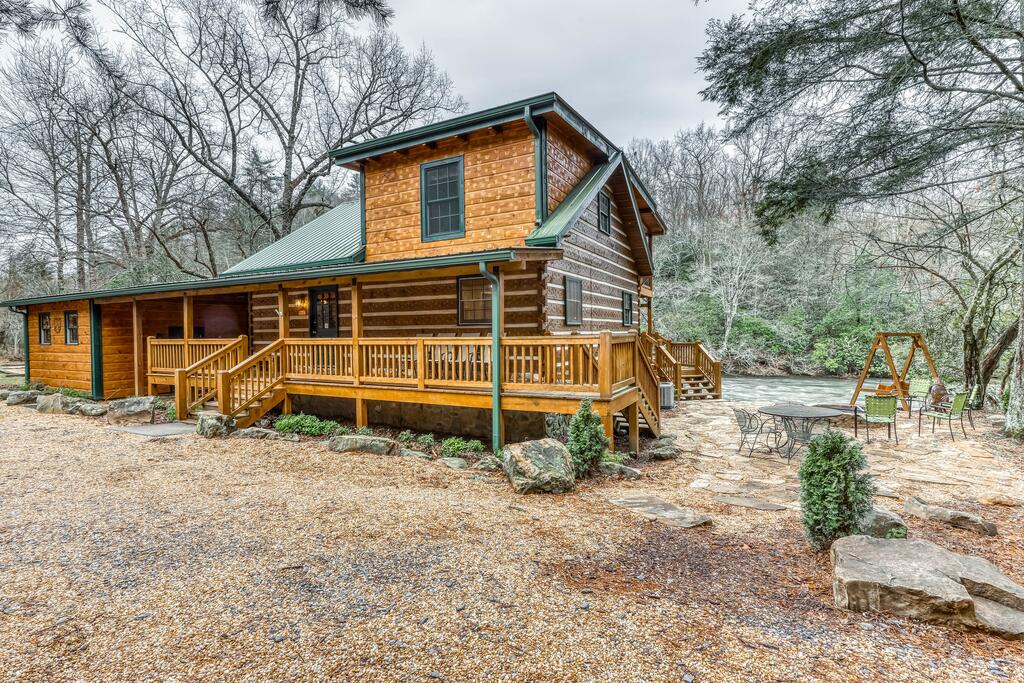 A River Runs Through It - thumb 2