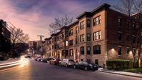 A Stylish Stay w/ a Queen Bed Heated Floors.. 21 Tourism Bookings