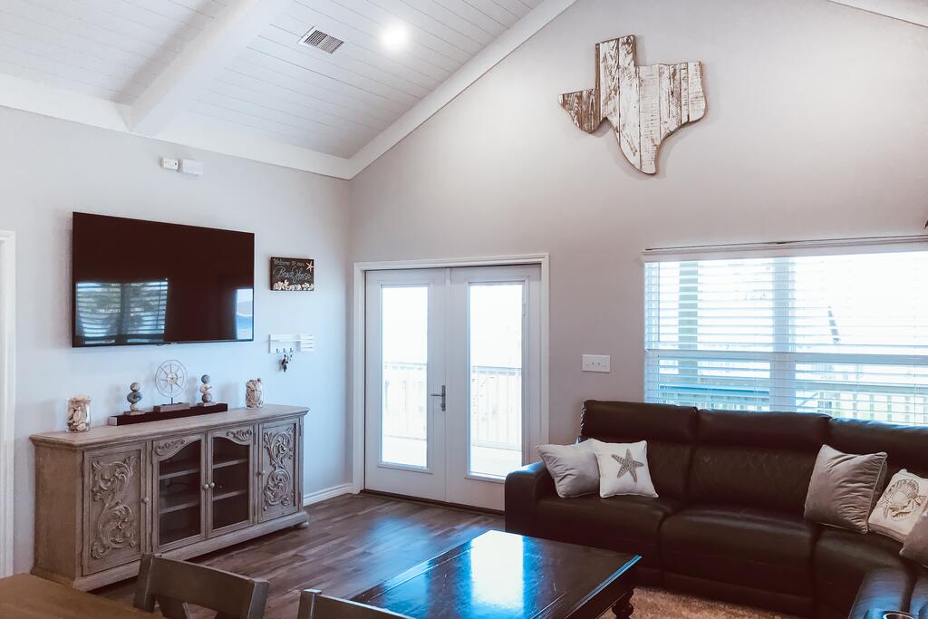 A Wave From It All - thumb 0