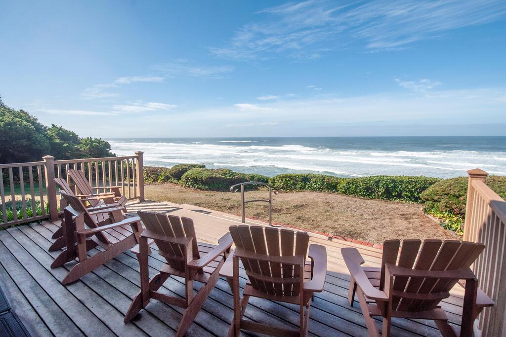 A Whale Of A View - thumb 0