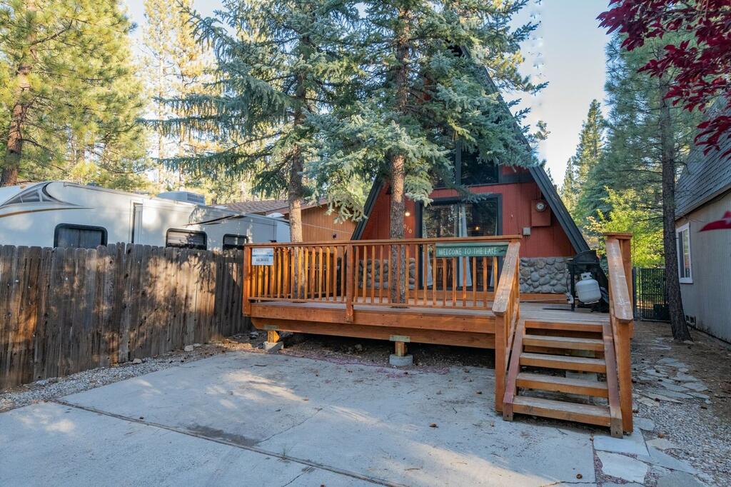 A-Frame Delight - thumb 1