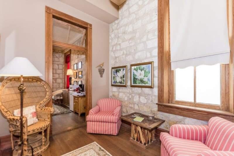 A.L. Patton Hemingway Upstairs Suite Home - thumb 2