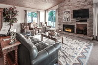 About Time 3 Bedrooms Fireplace Gas Grill WiFi Sleeps 8 Tourism Bookings