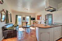 Adobe Escape with Views - Near Taos Ski Valley USA Accommodation