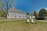 Adorable  Updated Home in the Heart of Freeport home Tourism Bookings