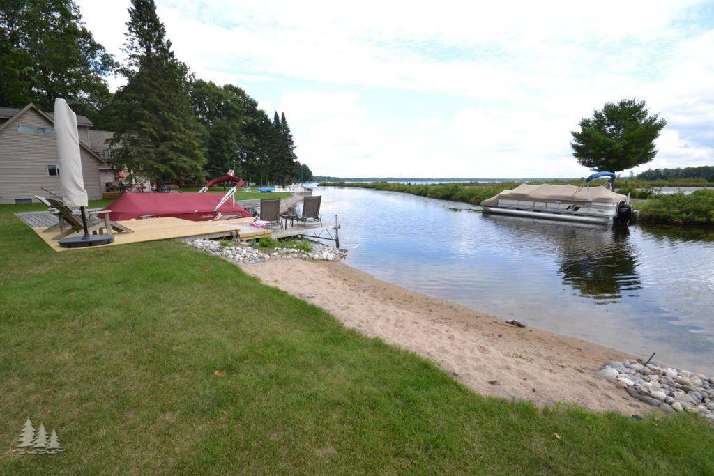 Adorable House On The West Twin Lake Canal - thumb 2