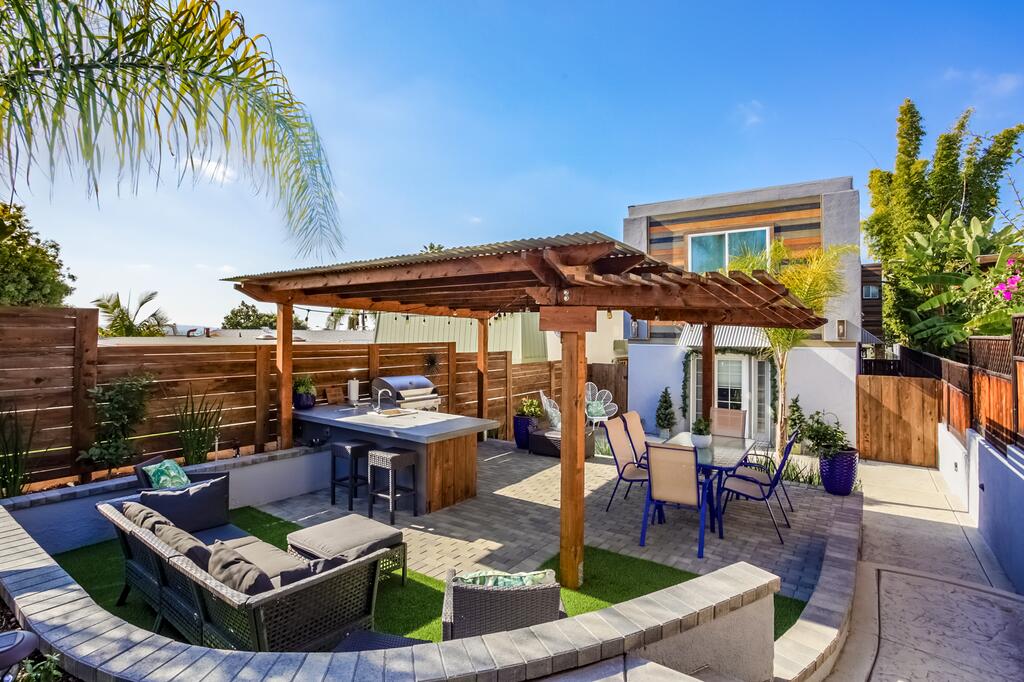 Adorable Mission Bay Studio - thumb 1