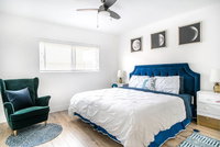 Airy Quiet Art  Design Oasis Mins to LAX  Beaches//Artbnb USA Accommodation