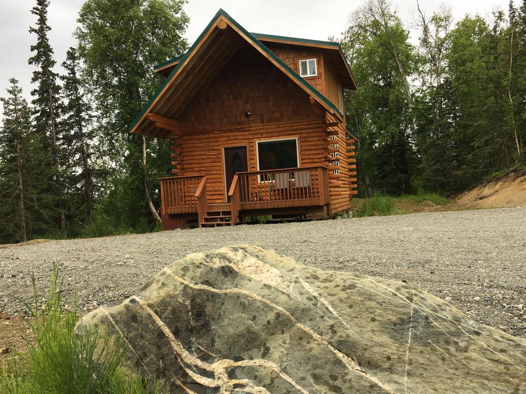 AK Vacation Cabins / Woodland Hollow Log Cabin - thumb 3
